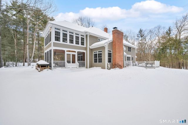 12 The Glade, Simsbury, CT 06070