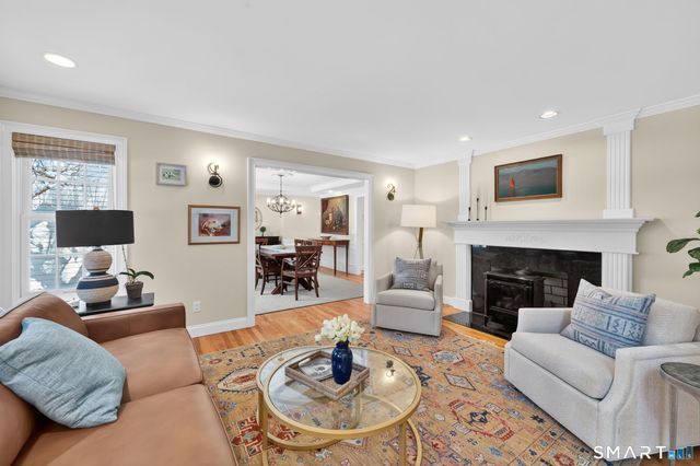 12 The Glade, Simsbury, CT 06070