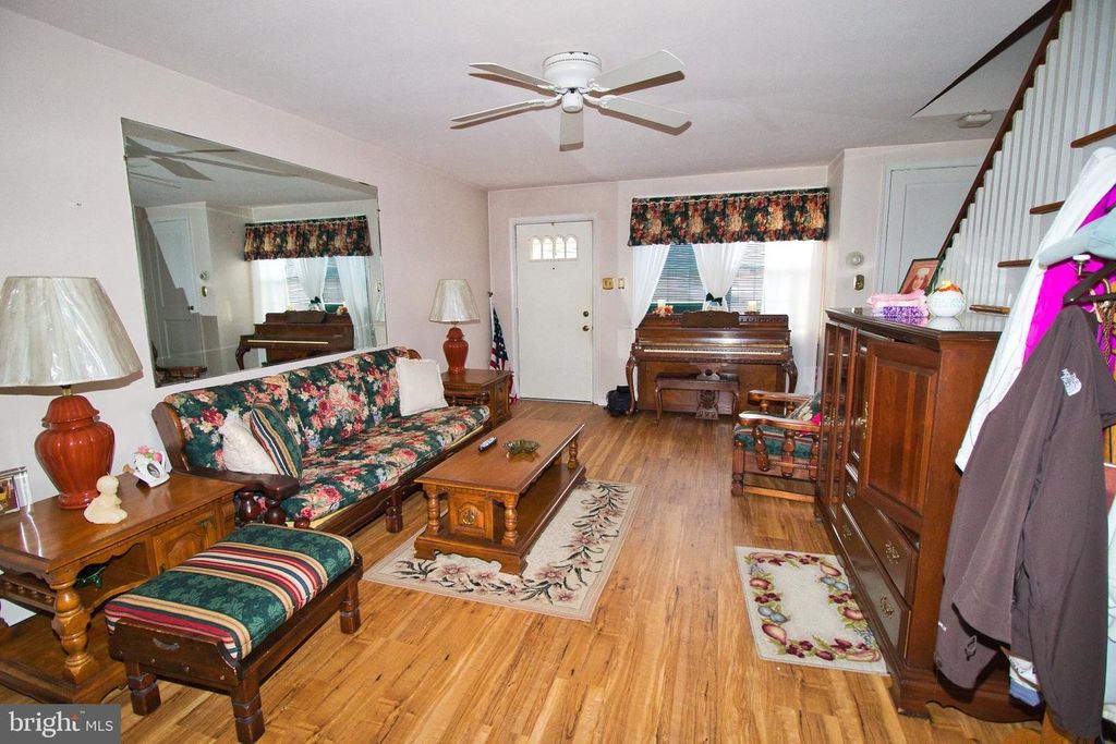 62 ORANGE AVE, Ambler, PA 19002 — photo 4