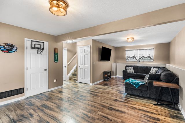 10381 Chambersburg Drive, Independence, KY 41051
