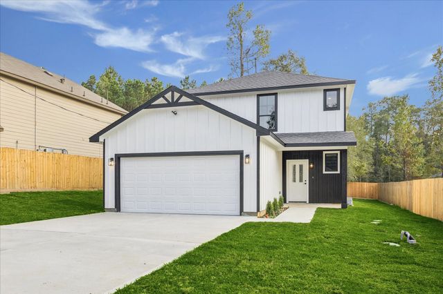 3026 Comanche, Willis, TX 77378