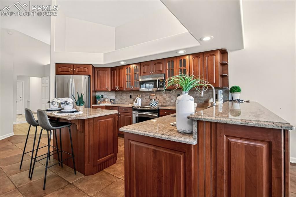 Image 13 of property listing at 5150 Vista Del Norte Point, Colorado Springs, CO 80919