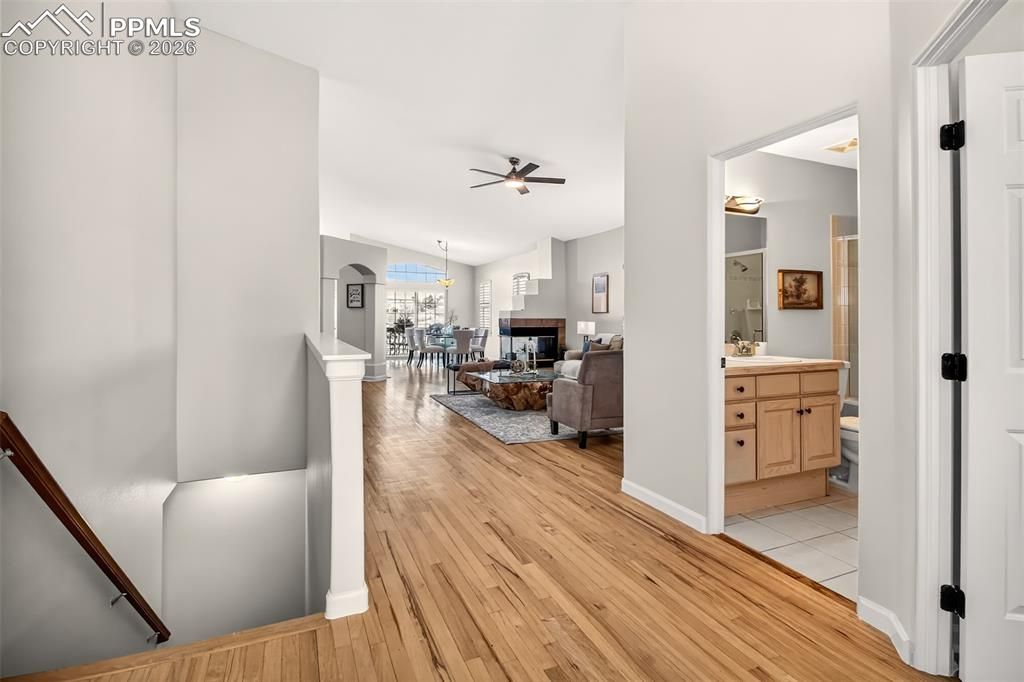 Image 2 of property listing at 5150 Vista Del Norte Point, Colorado Springs, CO 80919