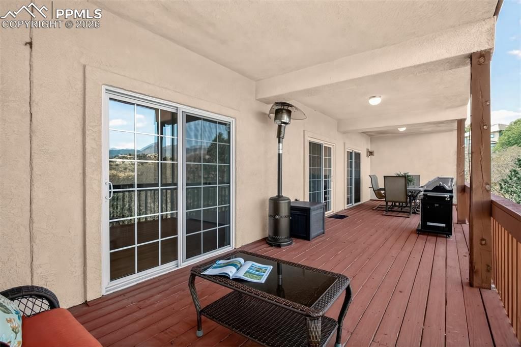 Image 34 of property listing at 5150 Vista Del Norte Point, Colorado Springs, CO 80919