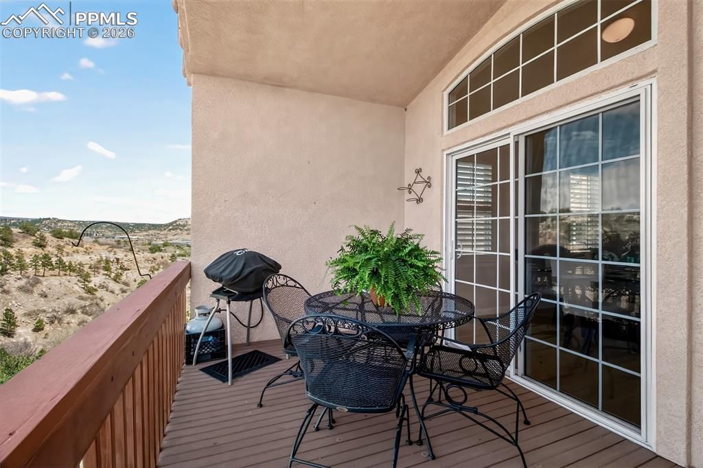 Image 36 of property listing at 5150 Vista Del Norte Point, Colorado Springs, CO 80919