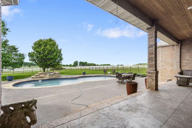 3731 S Farm Road 219, Rogersville, MO 65742