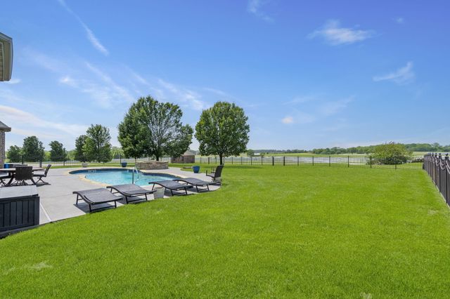 3731 S Farm Road 219, Rogersville, MO 65742