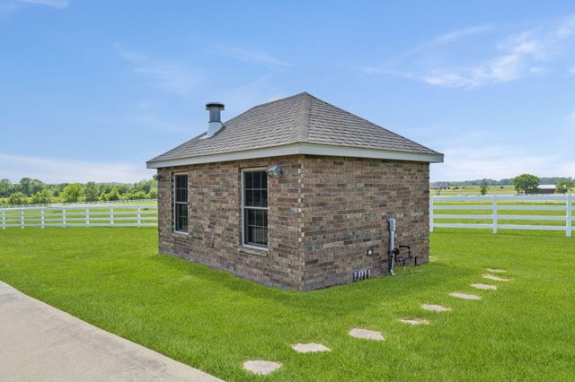 3731 S Farm Road 219, Rogersville, MO 65742