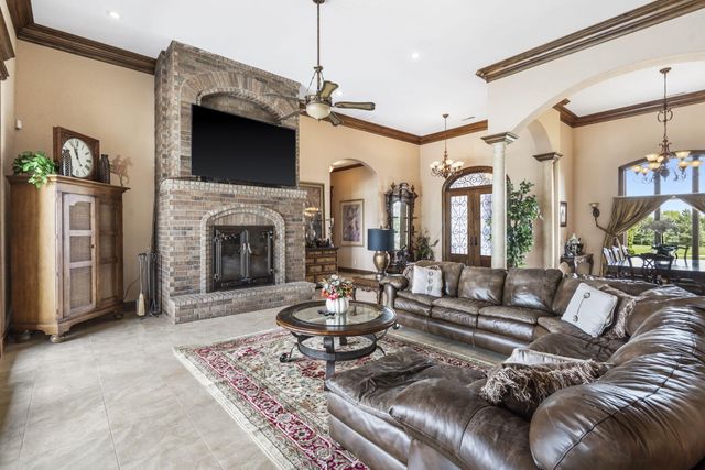 3731 S Farm Road 219, Rogersville, MO 65742