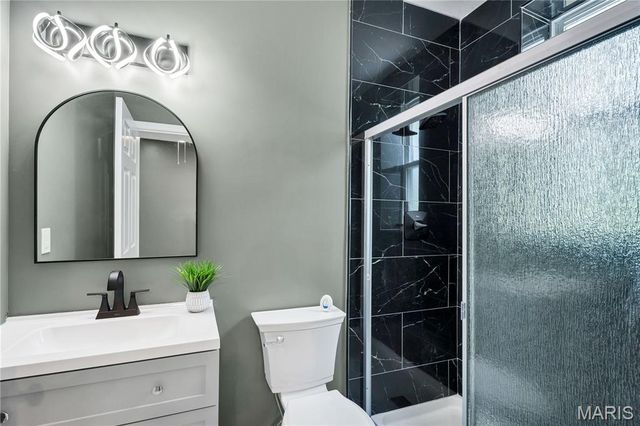 3831 Oregon Avenue, St Louis, MO 63118