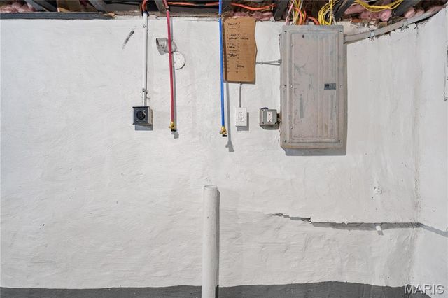 3831 Oregon Avenue, St Louis, MO 63118