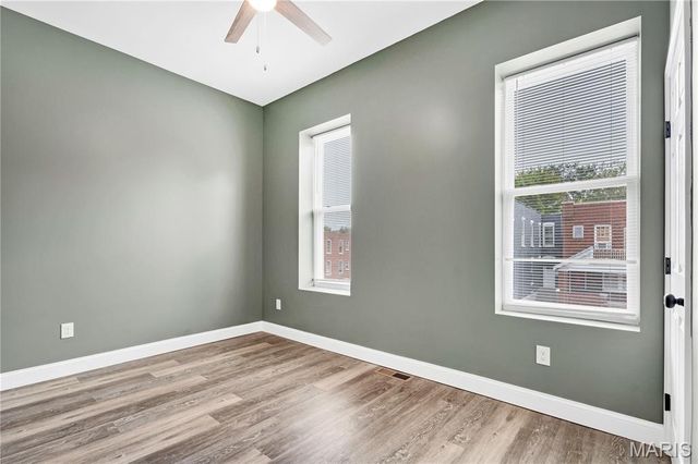 3831 Oregon Avenue, St Louis, MO 63118