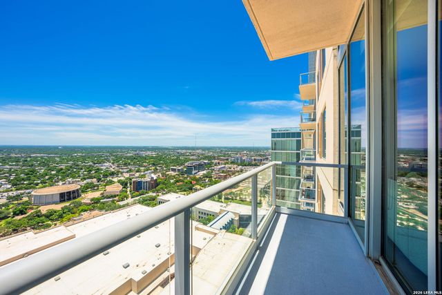 610 E Market St Unit 3115, San Antonio, TX 78205