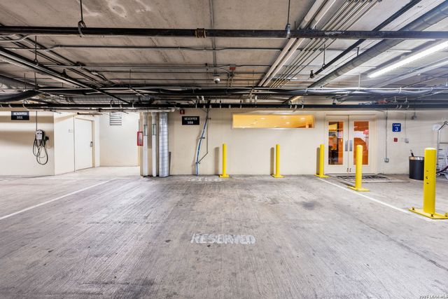 610 E Market St Unit 3115, San Antonio, TX 78205
