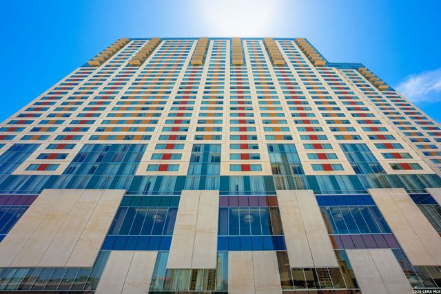 610 E Market St Unit 3115, San Antonio, TX 78205