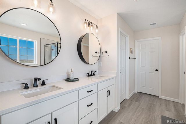 7338 S Yantley Way, Aurora, CO 80016