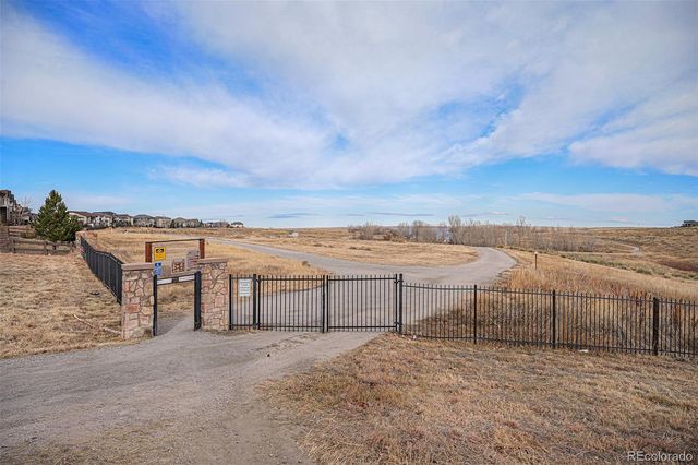 7338 S Yantley Way, Aurora, CO 80016