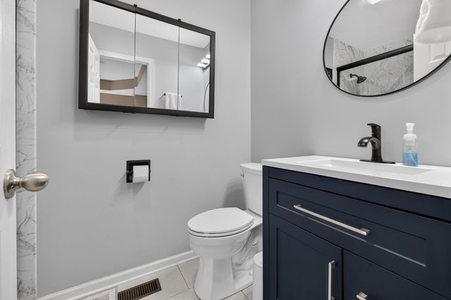 27 Ridgeline Dr, Fayetteville, TN 37334