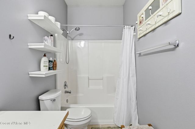 10957 N DANIELLE RD, Hayden, ID 83835