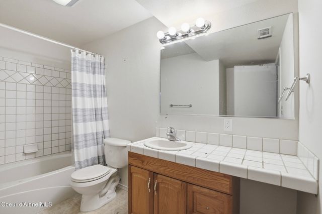 10957 N DANIELLE RD, Hayden, ID 83835