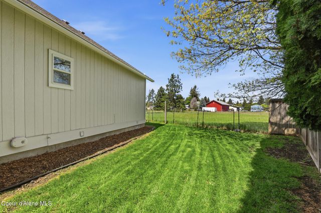 10957 N DANIELLE RD, Hayden, ID 83835