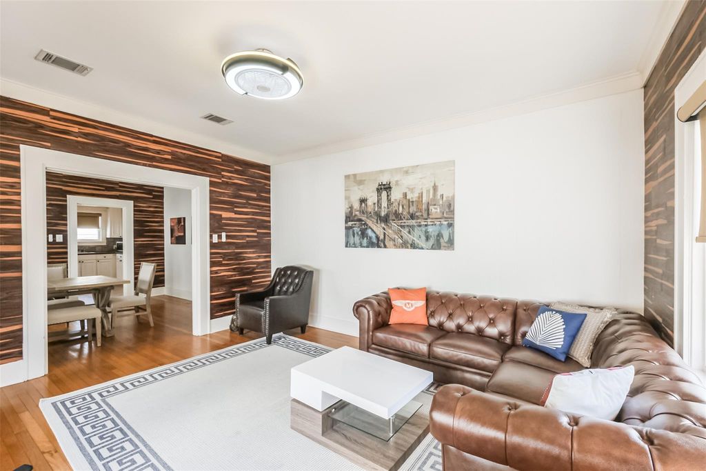 1716 Richmond Avenue 2, Houston, TX 77098