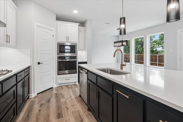 1585 Jackson Street, Carrollton, TX 75006