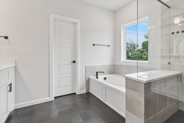 1585 Jackson Street, Carrollton, TX 75006