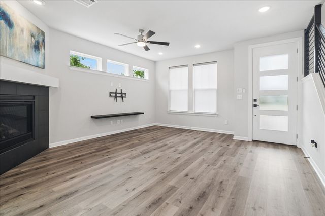 1585 Jackson Street, Carrollton, TX 75006