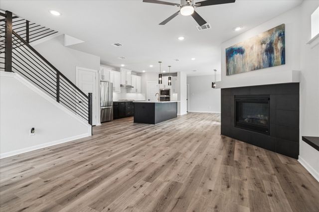 1585 Jackson Street, Carrollton, TX 75006