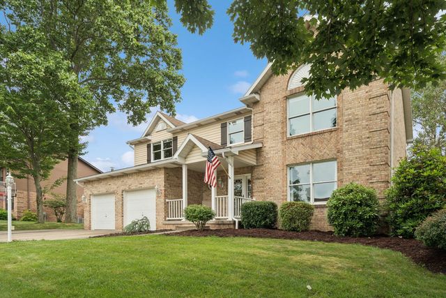 577 Agnes STREET, Hempfield Twp, PA 15601