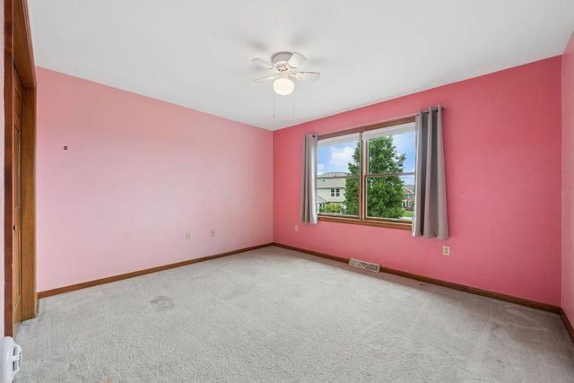 577 Agnes STREET, Hempfield Twp, PA 15601