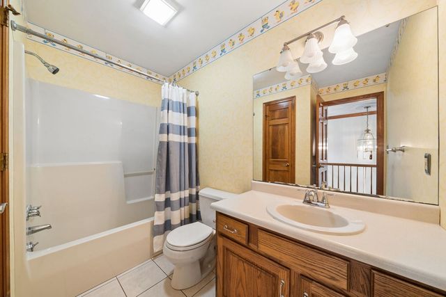 577 Agnes STREET, Hempfield Twp, PA 15601