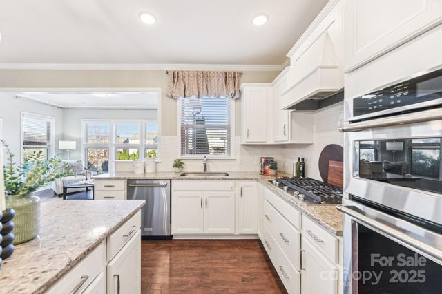 12416 Current Drive, Charlotte, NC 28278