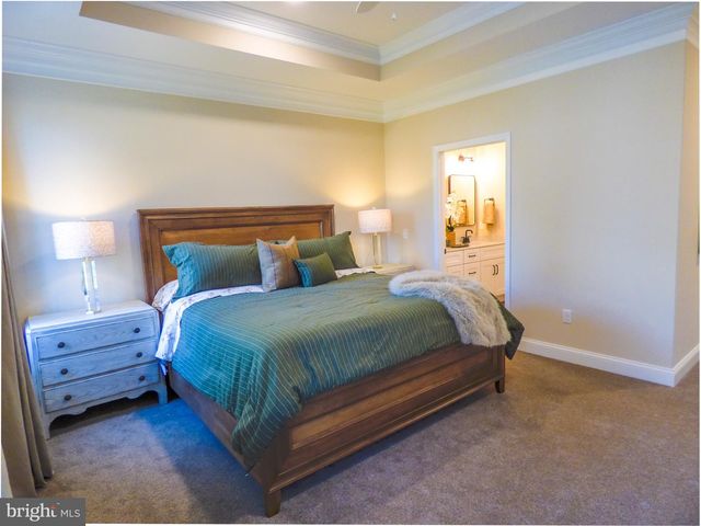 624 BLUFF STONE DR, York, PA 17402