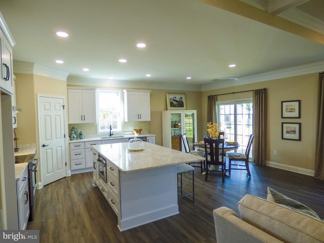 624 BLUFF STONE DR, York, PA 17402