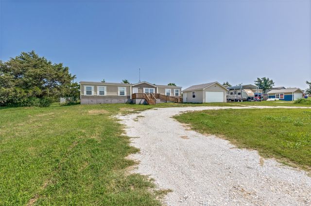4445 County Road 136, Whitesboro, TX 76273