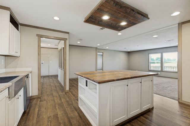 4445 County Road 136, Whitesboro, TX 76273