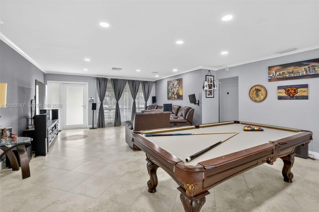 4911 SW 29th Ter, Dania Beach, FL 33312