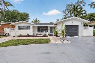 4911 SW 29th Ter, Dania Beach, FL 33312