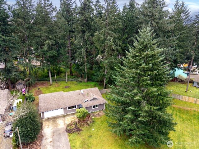 3342 Stanford Court SE, Lacey, WA 98503