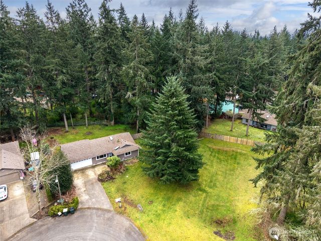 3342 Stanford Court SE, Lacey, WA 98503