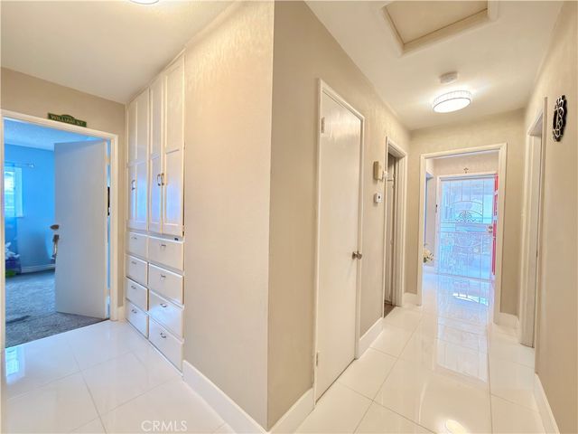 25532 17th, San Bernardino, CA 92404