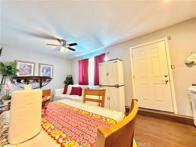 25532 17th, San Bernardino, CA 92404