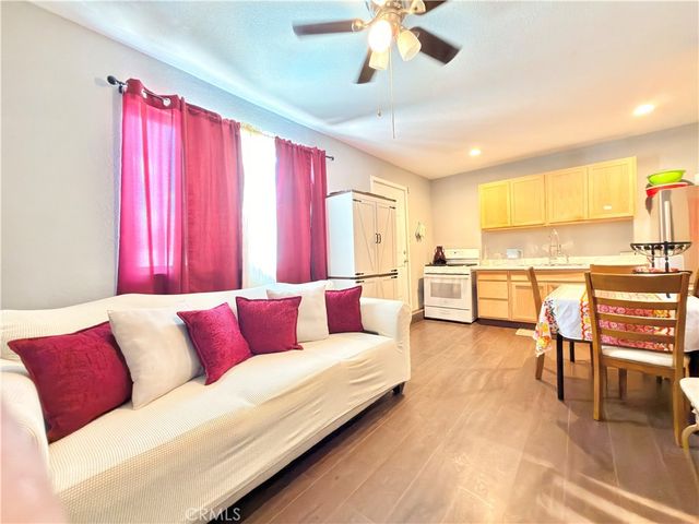 25532 17th, San Bernardino, CA 92404
