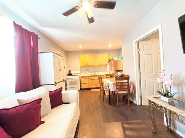 25532 17th, San Bernardino, CA 92404