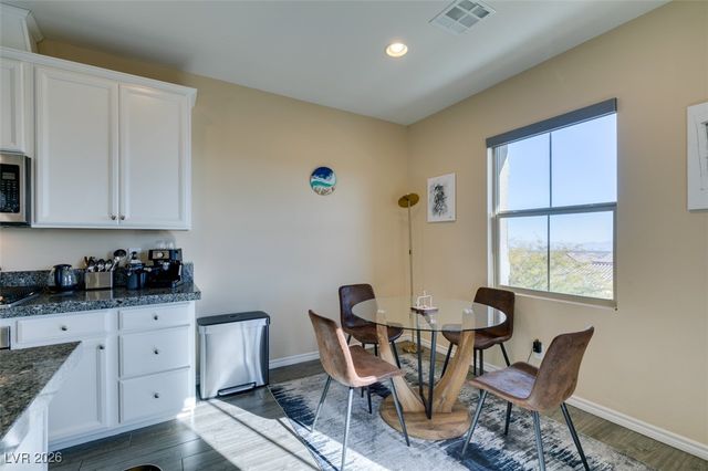 172 Petaluma Valley Drive, Las Vegas, NV 89138