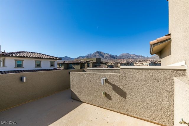 172 Petaluma Valley Drive, Las Vegas, NV 89138