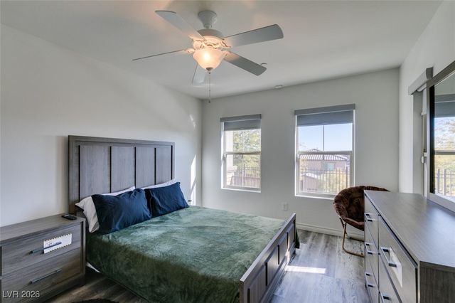 172 Petaluma Valley Drive, Las Vegas, NV 89138