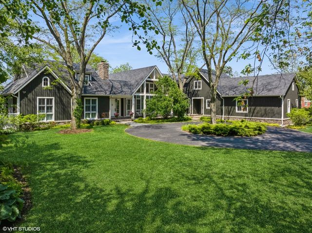 305 Maple Row Avenue, Northfield, IL 60093